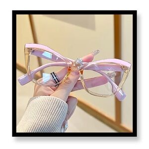 (New in package) Stylish Pink Cat-Eye Glasses